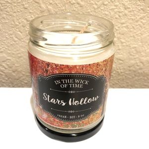 Gilmore Girls Stars Hollow Candle
